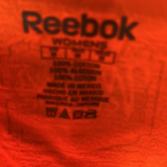 NHL Reebok Mens Flyers Logo Winter Classic Boston 2010 Tee Color Orange Size Med - Picture 3 of 5